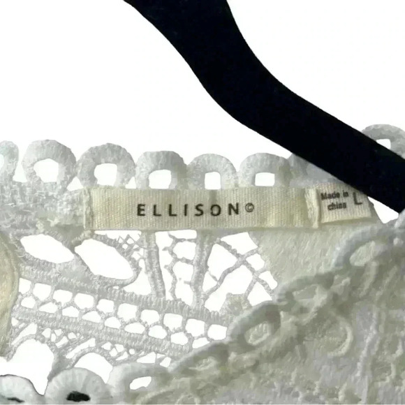 ELLISON Ivory Cream Boho Lace Crochet Bell Sleeve Top Women's Size Large - Picture 6 of 7